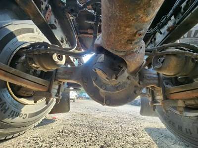 Meritor-Rockwell RS23161 Rear Differential for a 2016 Freightliner Cascadia 125