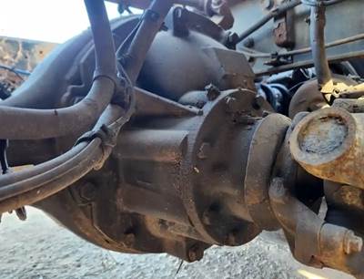 Meritor-Rockwell RS23161 Rear Differential for a 2016 Freightliner Cascadia 125