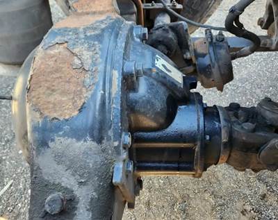 Meritor-Rockwell RT40-145 Rear Differential for a 2003 Freightliner Columbia 120