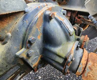 Meritor-Rockwell RT40-145 Rear Differential for a 1999 Sterling A9513