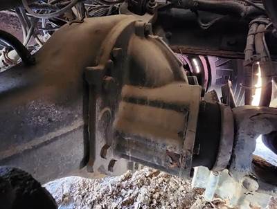 Meritor-Rockwell RT40-145P Rear Differential for a 2004 Sterling L9500