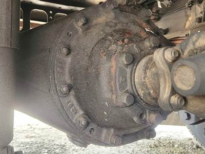 Mitsubishi Rear Differential for a 2007 Mitsubishi FE-84D