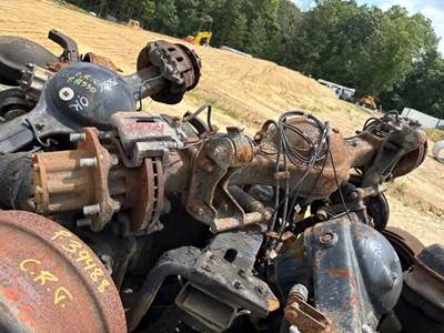 Mitsubishi R035T Rear Differential for a 2007 Mitsubishi FE85D