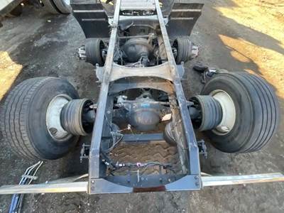 Paccar MR2014P3 Rear Differential for a 2023 Peterbilt 579