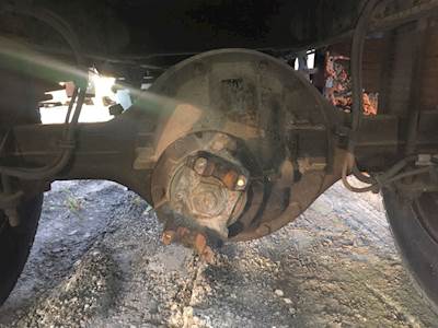 Dana 19060S Rear Differential for a 2002 GMC C7500