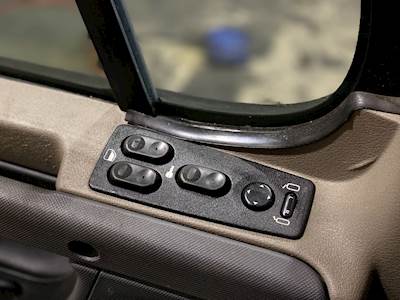 Freightliner Cascadia 125 Door Electrical Switch