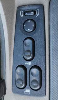 Freightliner Cascadia 125 Door Electrical Switch