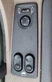 Freightliner Cascadia 125 Door Electrical Switch
