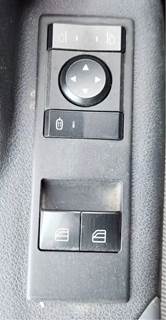 Freightliner Cascadia 126 Door Electrical Switch