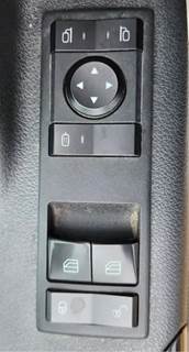 Freightliner Cascadia 126 Door Electrical Switch