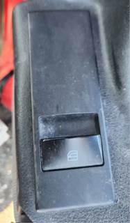 Freightliner Cascadia 126 Door Electrical Switch