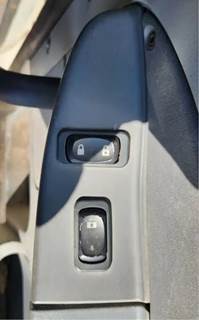 Freightliner Columbia 120 Door Electrical Switch