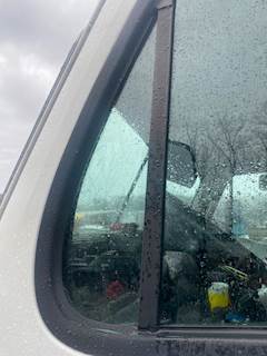 Freightliner Cascadia 125 Door Vent Window