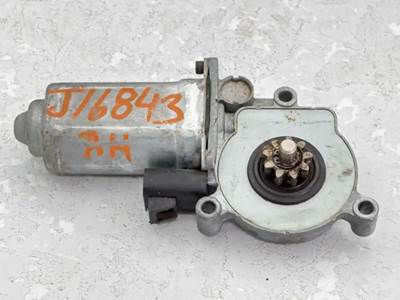 Freightliner Cascadia 113 Door Window Regulator