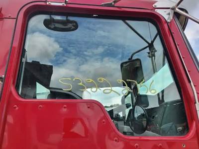 Kenworth T300 Door Window