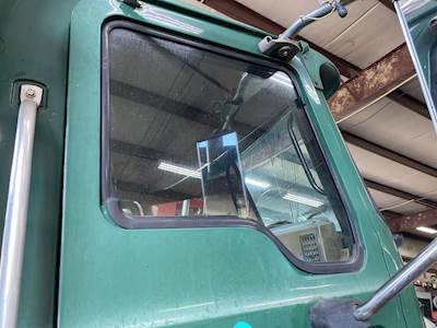Mack Granite CTP713 Door Window for a 2007 Mack CTP713