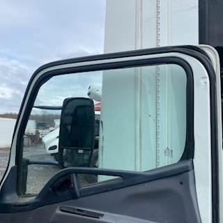 Mitsubishi FEC92S Door Window