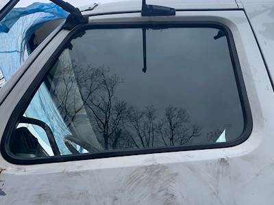 Volvo VHD Door Window