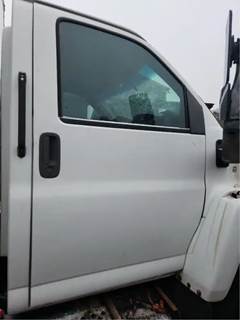 Chevrolet C6500 Right Door