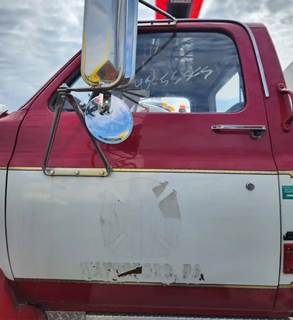 Chevrolet C70 Left Door