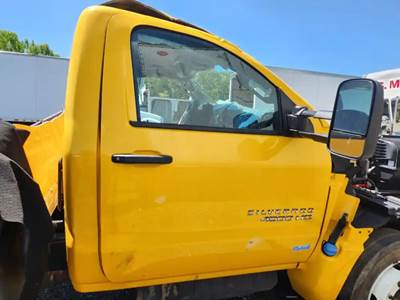 Chevrolet Silverado 5500HD Right Door