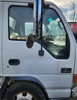 Chevrolet W3500 Right Door