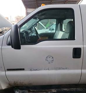 Ford F-550 Left Door