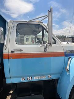 Ford F-700 Right Door for a 1988 Ford F700