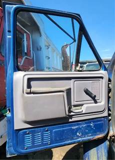 Ford F-700 Left Door for a 1997 Ford F700 For Sale | Elkton, MD | P ...
