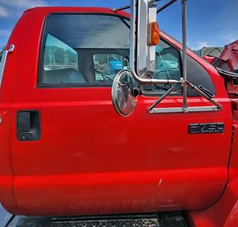 Ford F-750 Right Door