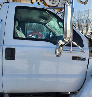 Ford F-750 Right Door