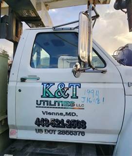 Ford F-800 Right Door for a 1994 Ford F800