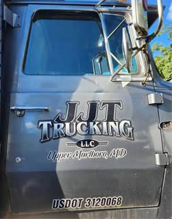 Ford LTL9000 Right Door