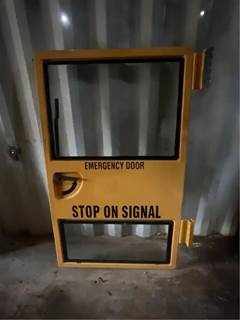 Freightliner B2 Door