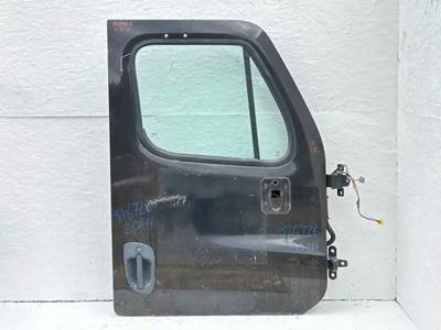 Freightliner Cascadia 113 Right Door