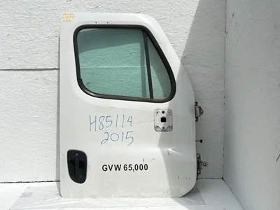 Freightliner Cascadia 113 Right Door