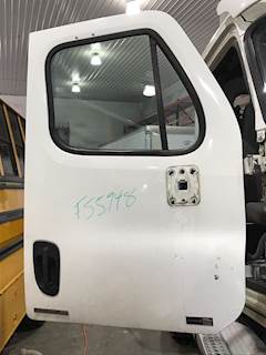 Freightliner Cascadia 125 Right Door