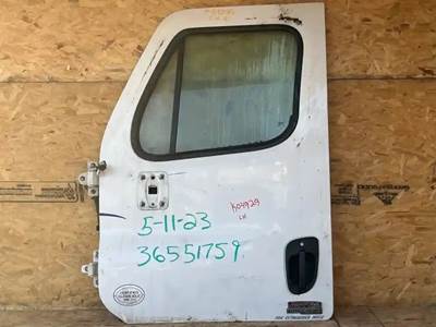Freightliner Cascadia 125 Left Door