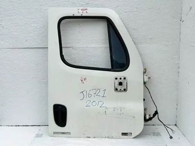 Freightliner Cascadia 125 Right Door