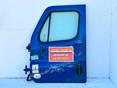 Freightliner Cascadia 125 Left Door