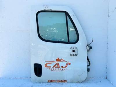 Freightliner Cascadia 125 Right Door