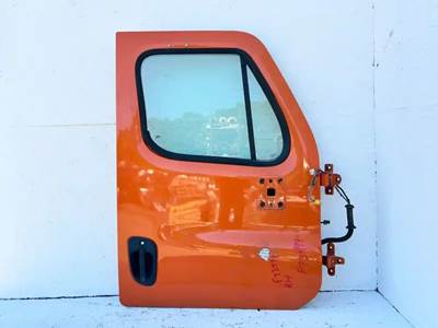 Freightliner Cascadia 125 Right Door