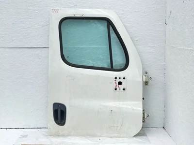 Freightliner Cascadia 125 Right Door