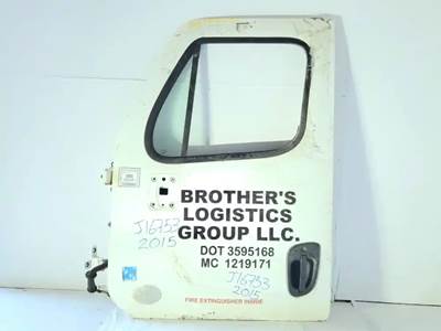 Freightliner Cascadia 125 Left Door