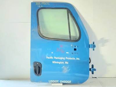 Freightliner Cascadia 125 Right Door
