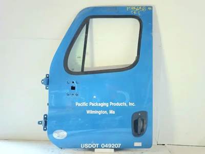 Freightliner Cascadia 125 Left Door