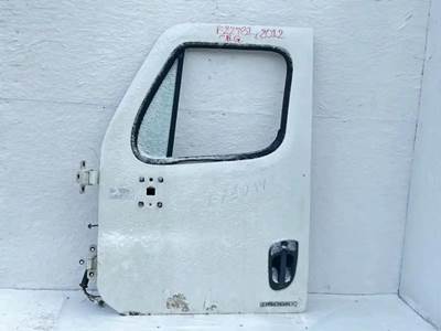 Freightliner Cascadia 125 Left Door
