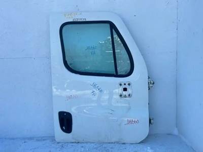 Freightliner Cascadia 125 Right Door