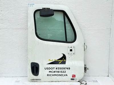 Freightliner Cascadia 125 Right Door