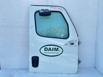 Freightliner Cascadia 126 Right Door